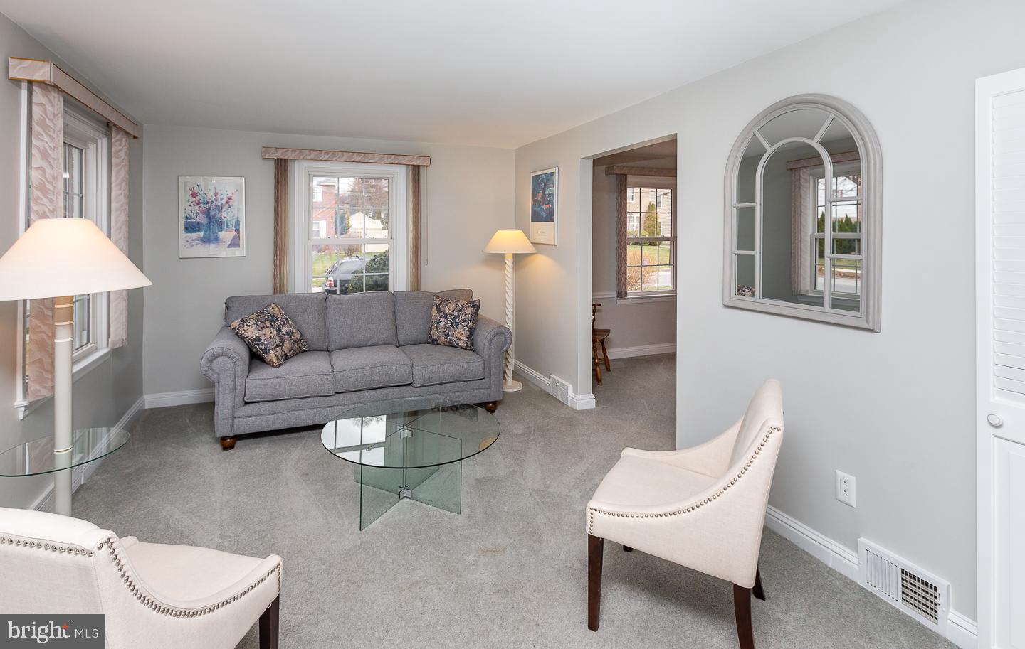2717 Prescott Road Havertown, PA 19083 - Photo 4 of 49 a living room with furniture and a window