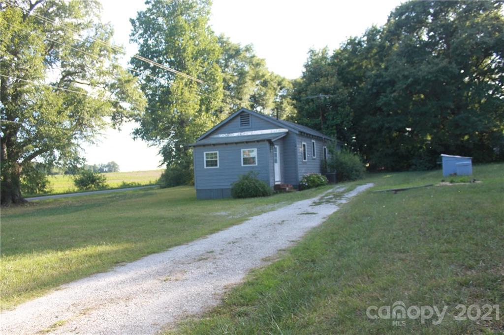 869 Webb Road Ellenboro, NC 28040 - Photo 3 of 45 Gallery Image 3