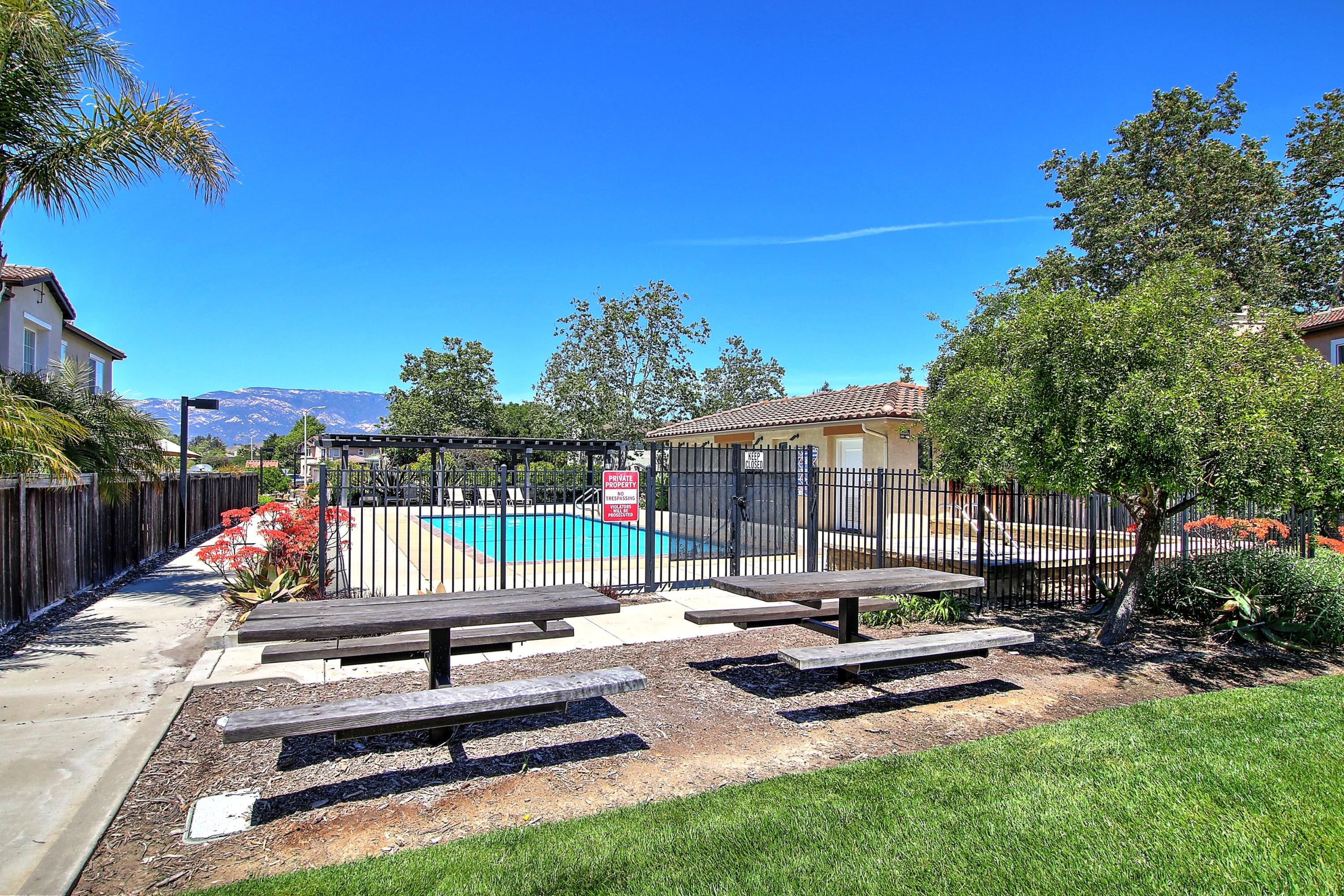 586 Poppyfield Place Goleta, CA 93117 - Photo 29 of 37 a view of a park with slide