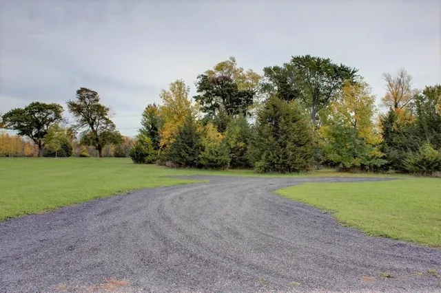 $220,000 | 6 Landing Lane, Grand Isle, VT 05458