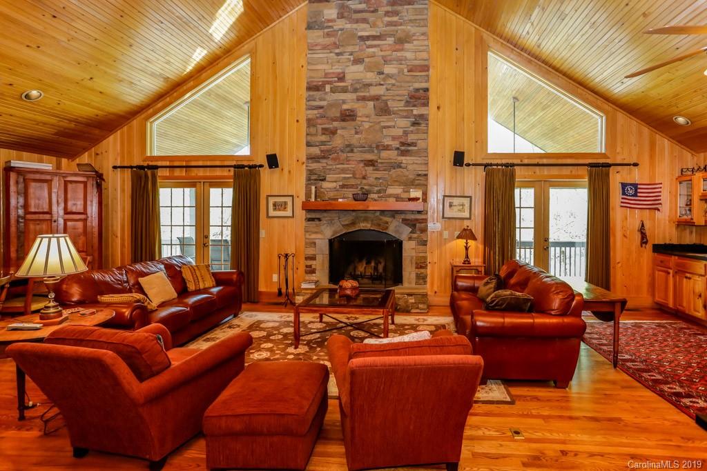 187 Garner Road Lake Lure, NC 28746 - Photo 3 of 23