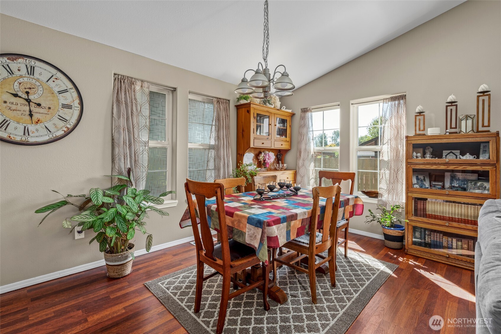 713 North Reed Street Sedro-Woolley, WA 98284 - Photo 5 of 31 Gallery Image 5