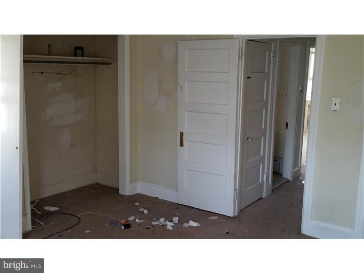 7735 Parkview Road Upper Darby, PA 19082 - Photo 11 of 16