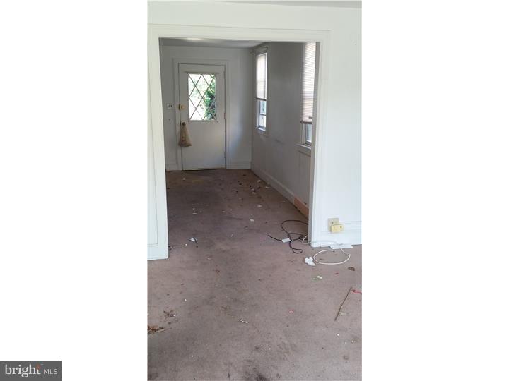 7735 Parkview Road Upper Darby, PA 19082 - Photo 5 of 16