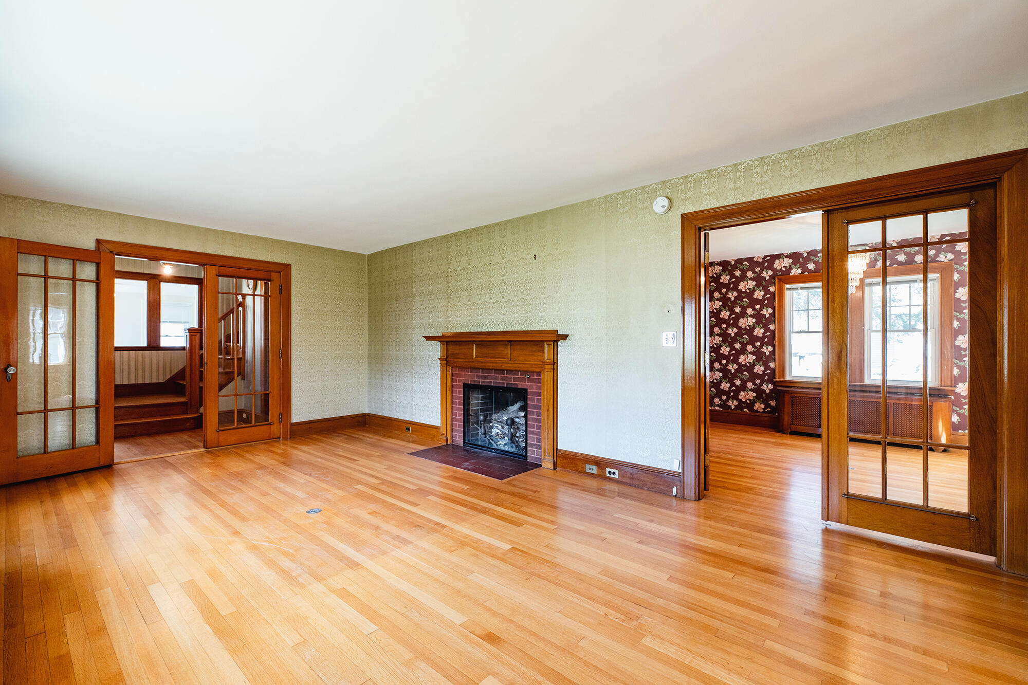 35 Chestnut Street Rockland, ME 04841 - Photo 3 of 44 Hardwood floors throughout