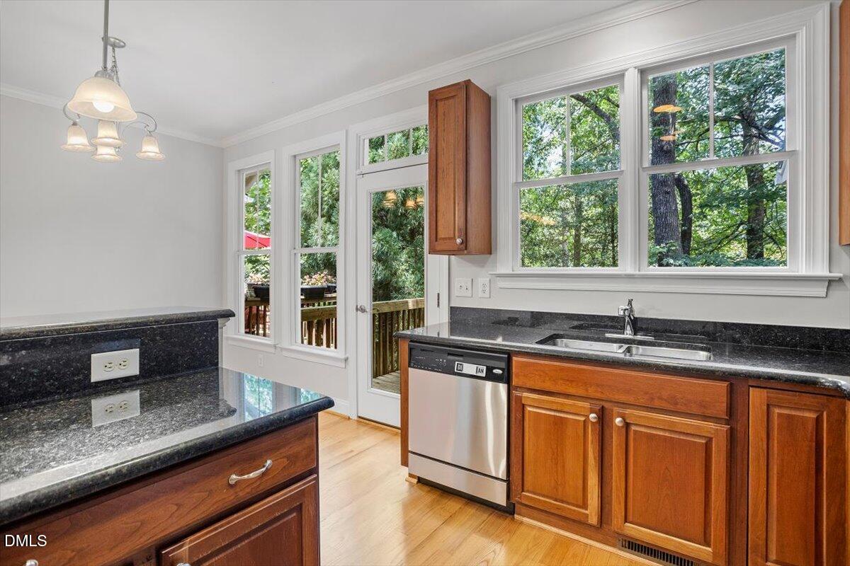 252 Ashton Hall Lane Raleigh, NC 27609 - Photo 18 of 45