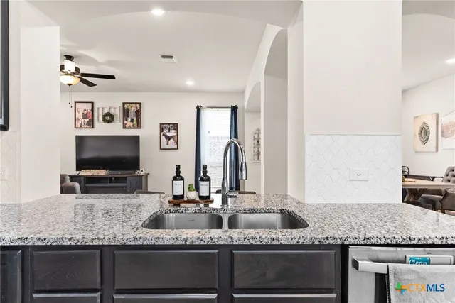 $435,000 | 5712 Redfish Court, Belton, TX 76513