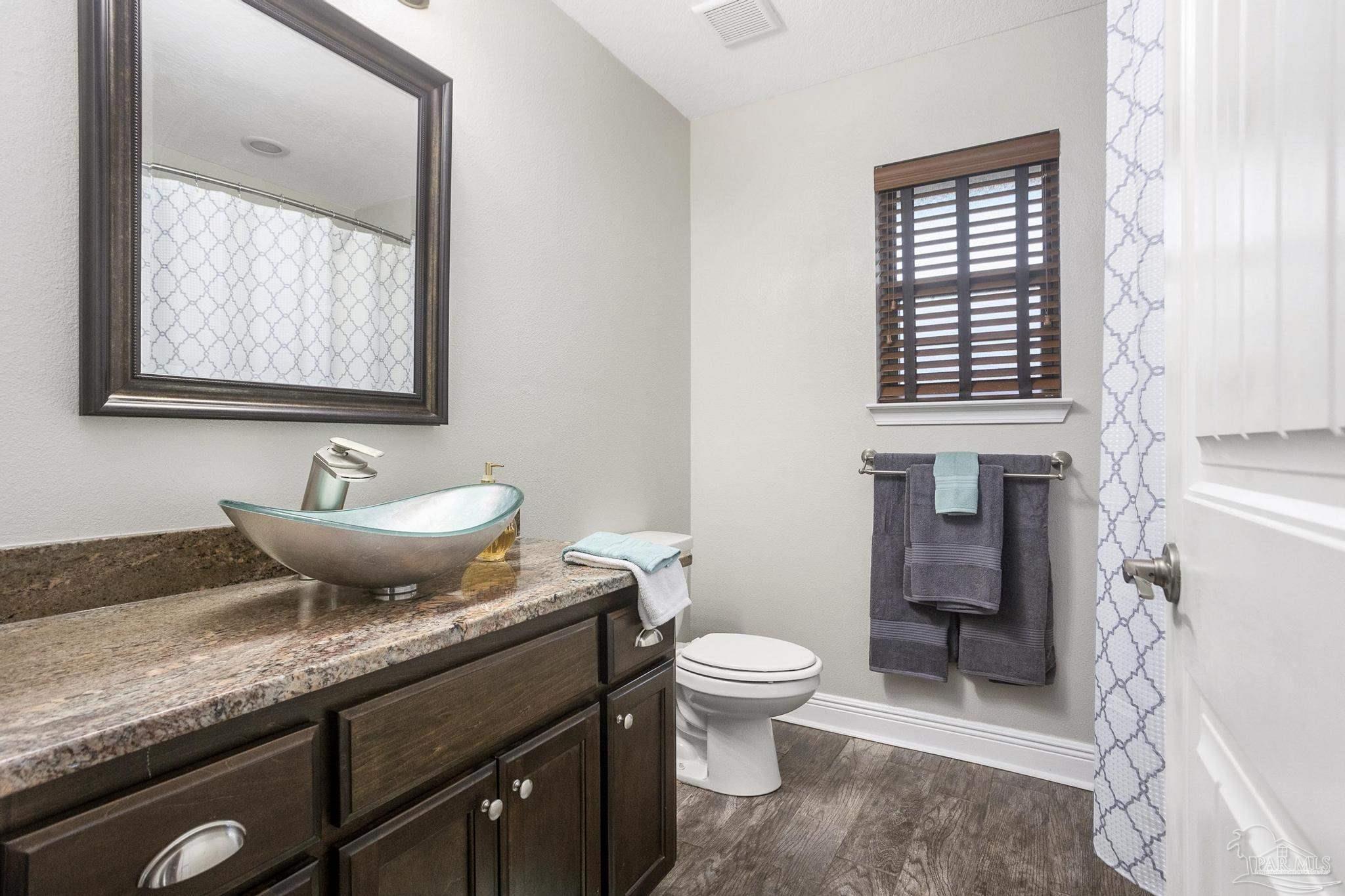 4817 Perspective Drive Milton, FL 32570 - Photo 23 of 50