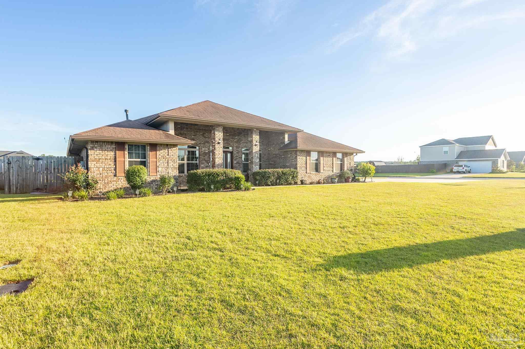 4817 Perspective Drive Milton, FL 32570 - Photo 39 of 50