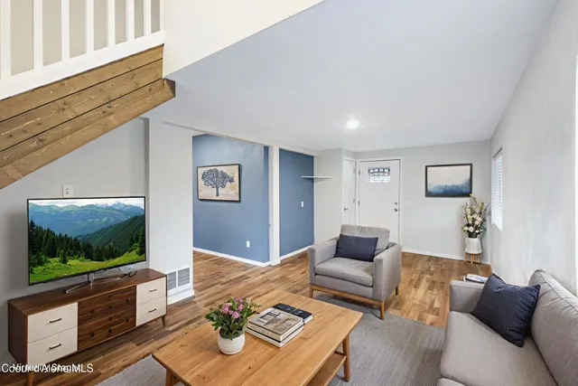 $309,900 | 120 East 4th Street South, Oldtown, ID 83822