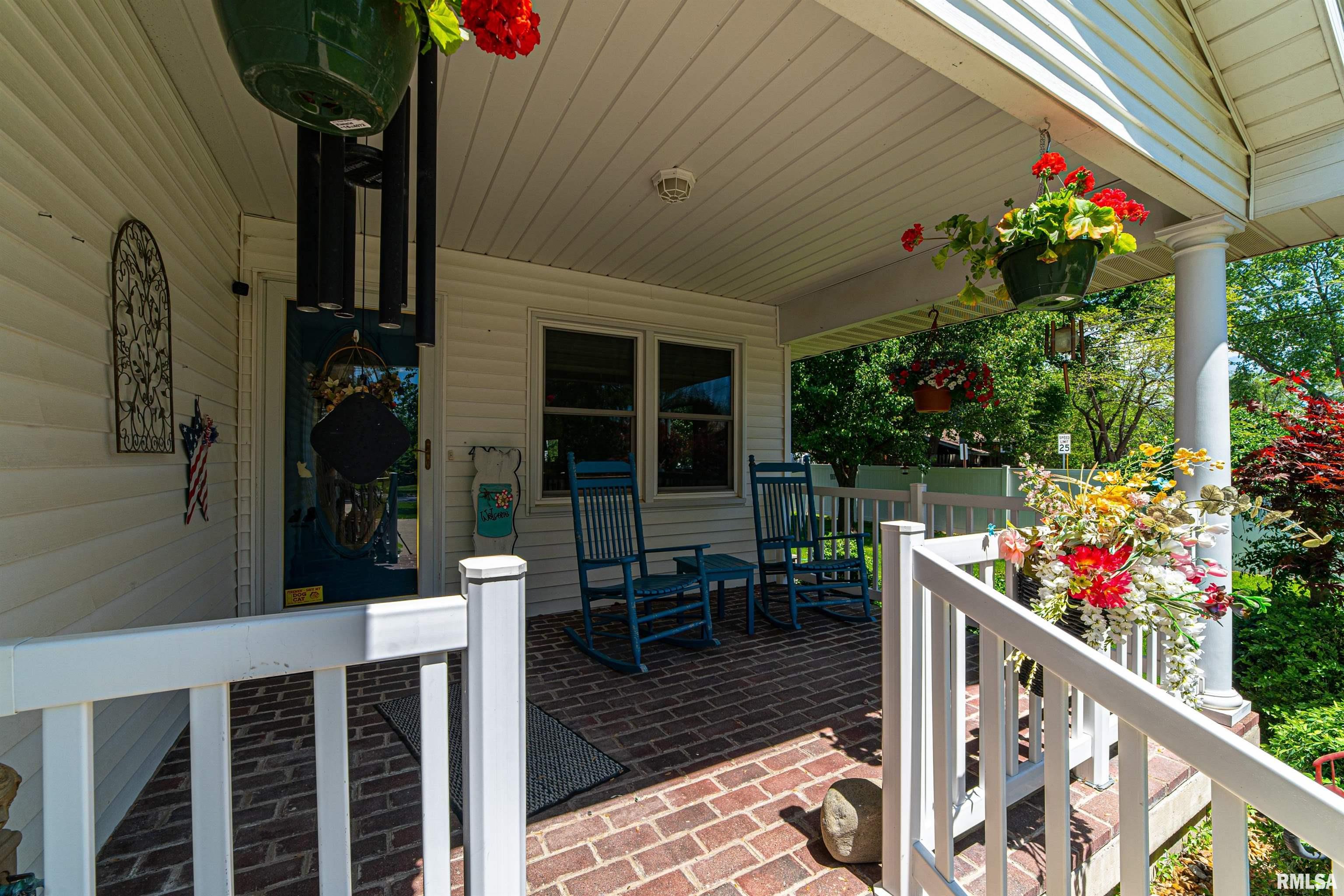 400 West Kickapoo Street Lincoln, IL 62656 - Photo 5 of 42 Gallery Image 5