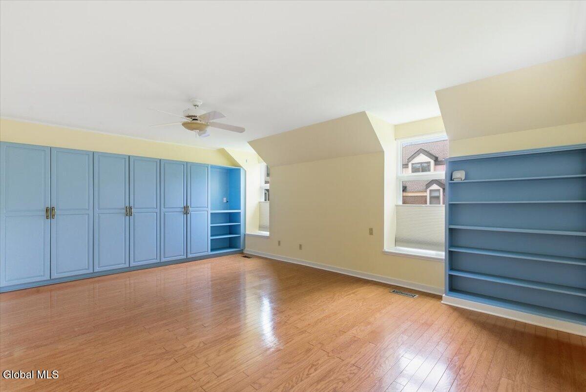 214 Colonial Avenue Albany, NY 12208 - Photo 22 of 46 30-027_MW2_7602
