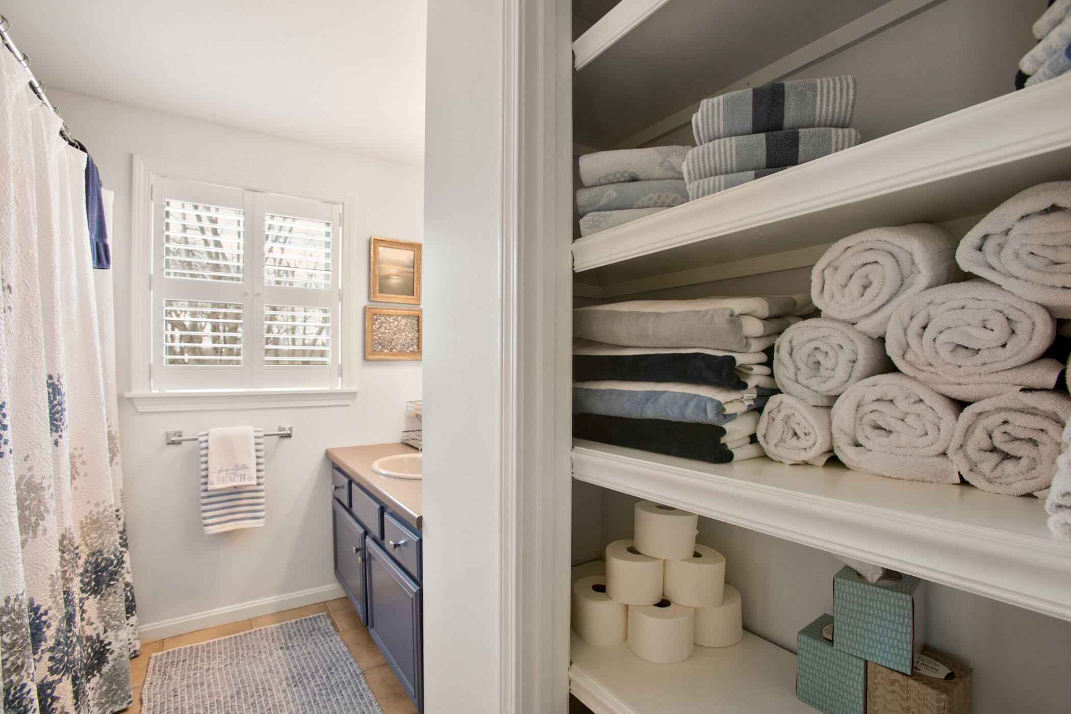39 Drakes Island Road Wells, ME 04090 - Photo 22 of 44 2nd fl full bath