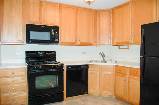 637 Bryce Trail Roselle, IL 60172 - Photo 4 of 13