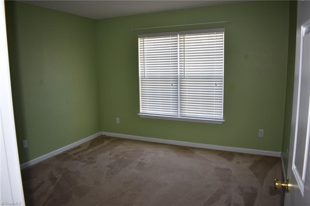 4708 Ridgefall Road Greensboro, NC 27410 - Photo 6 of 10