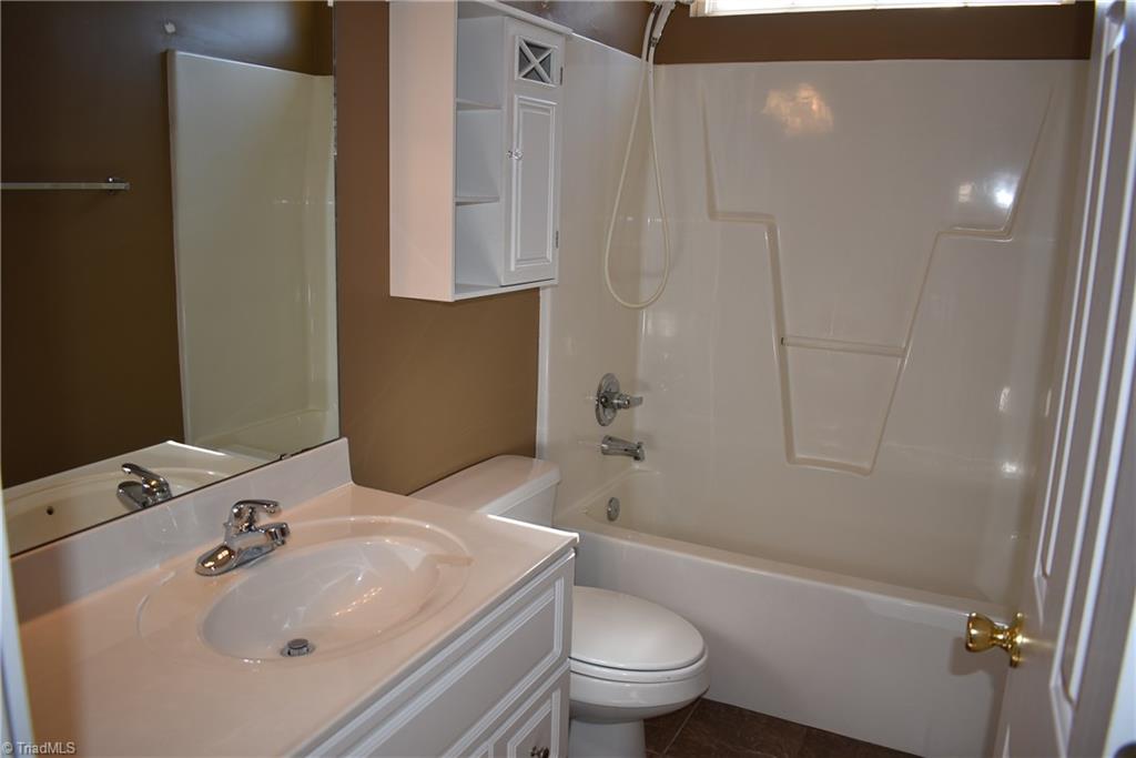 4708 Ridgefall Road Greensboro, NC 27410 - Photo 10 of 10