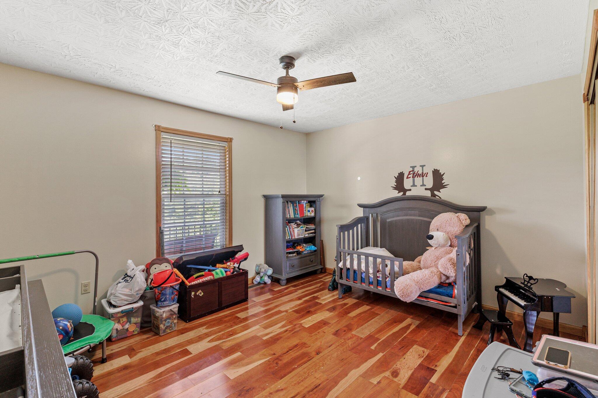 262 Dean Road McKee, KY 40447 - Photo 18 of 32 18-web-or-mls-0J2A6657