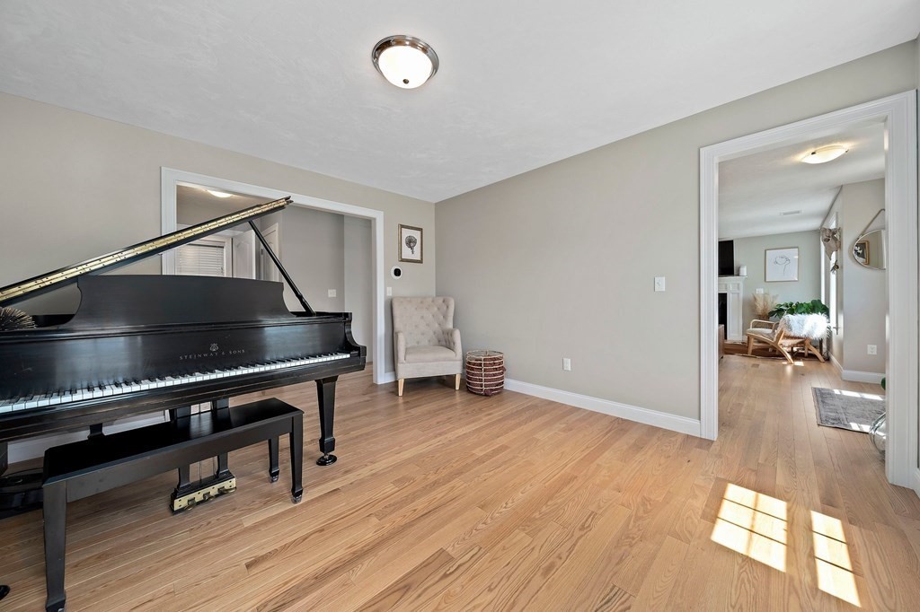 54 McEachron Drive Stoughton, MA 02072 - Photo 13 of 40