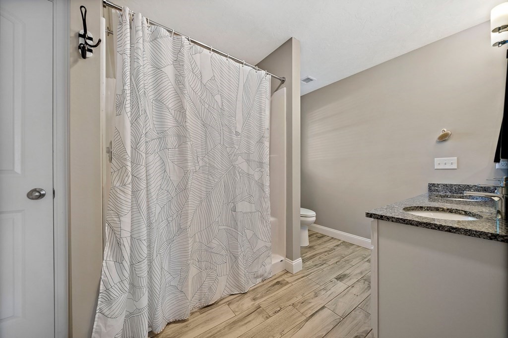 54 McEachron Drive Stoughton, MA 02072 - Photo 20 of 40