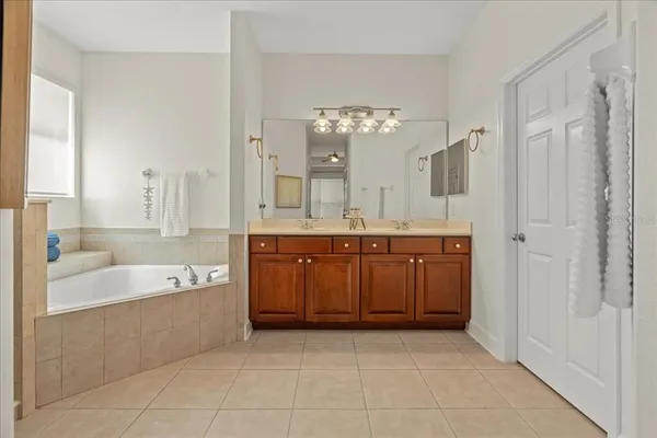 $2,900 | 118 Birchmont Drive, DeLand, FL 32724