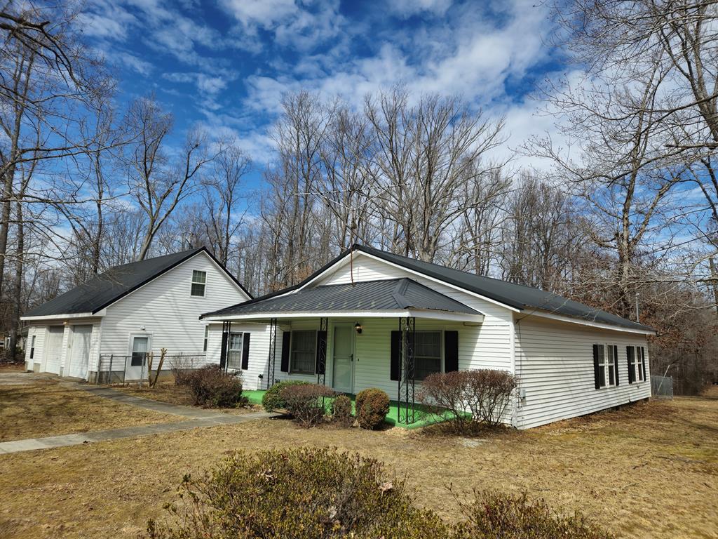 6935 Cabbage Patch Road Keysville, VA 23947 - Photo 1 of 23 Gallery Image 1