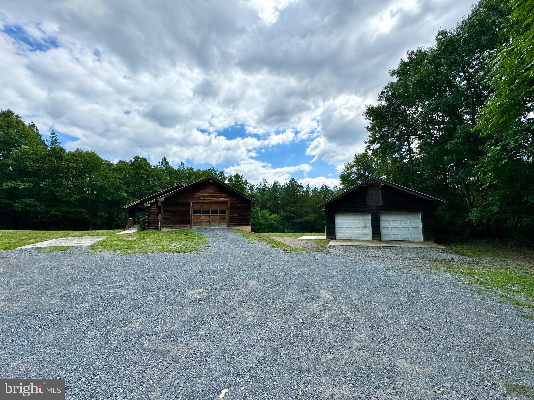 3804 Pious Ridge Road Berkeley Springs, WV 25411 - Photo 28 of 68 parking