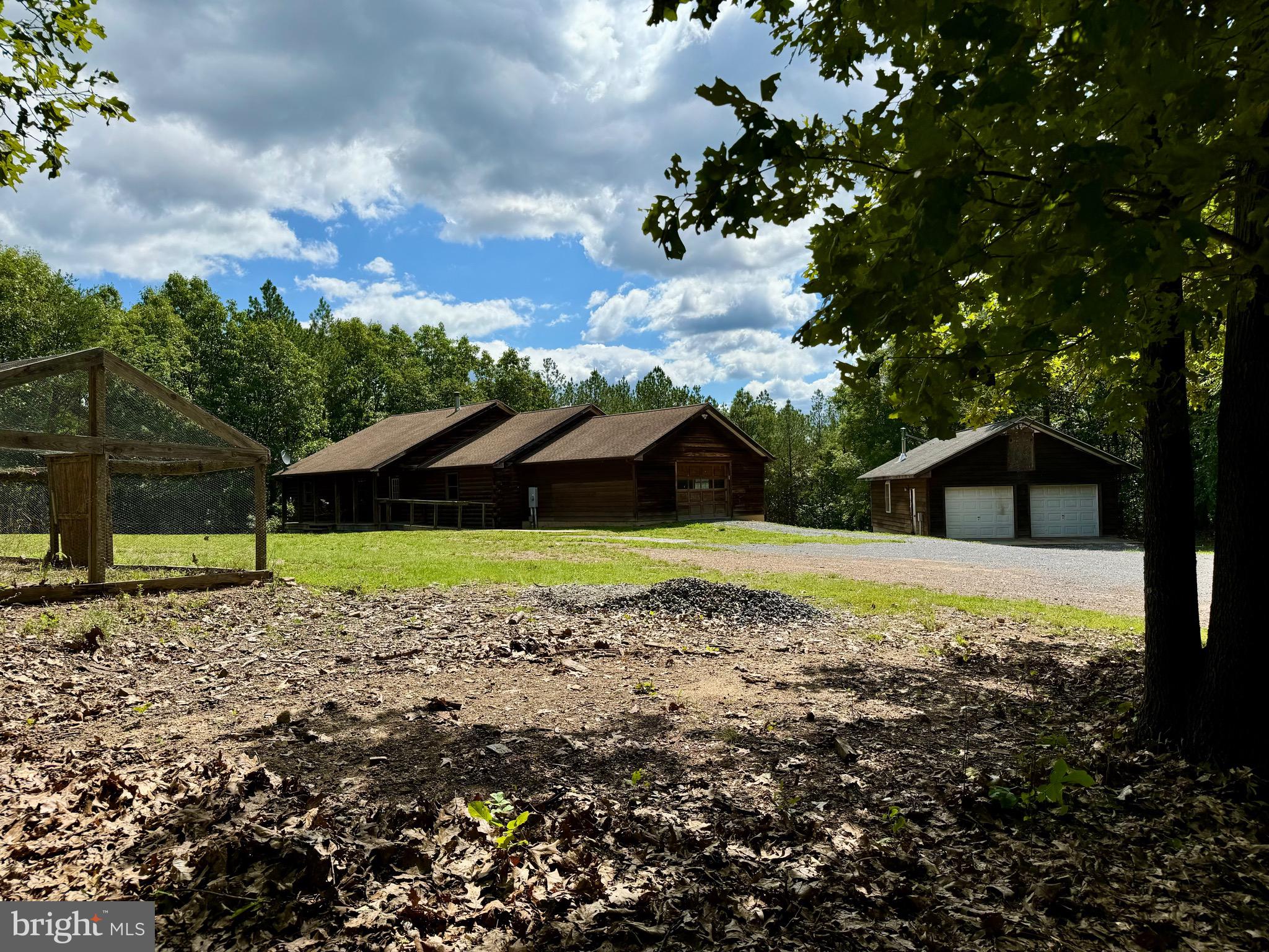 3804 Pious Ridge Road Berkeley Springs, WV 25411 - Photo 5 of 68 Gallery Image 5