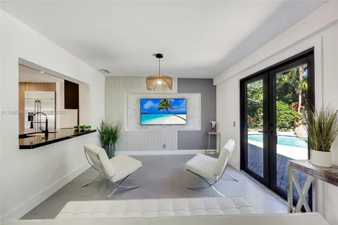 $1,795,000 | 1925 Northeast 208th Terrace, Miami, FL 33179