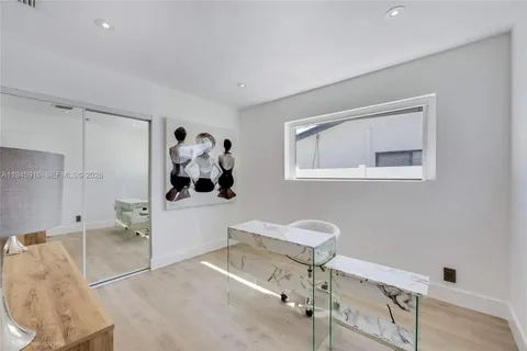 $1,795,000 | 1925 Northeast 208th Terrace, Miami, FL 33179