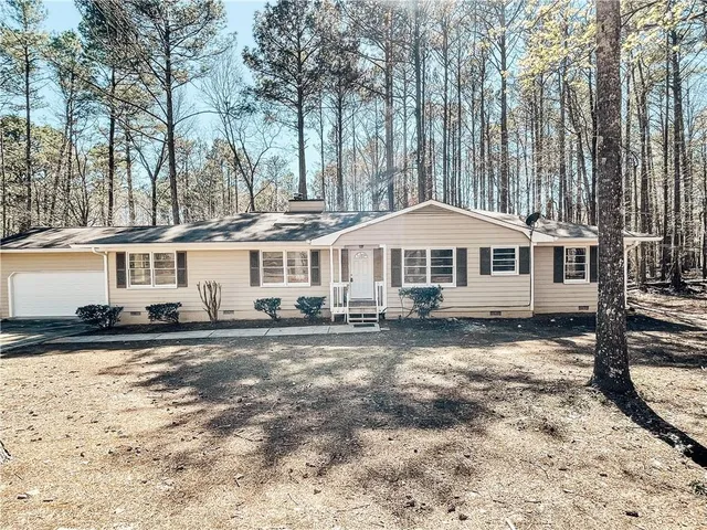 $2,400 | 359 North Victoria Road, Woodstock, GA 30189