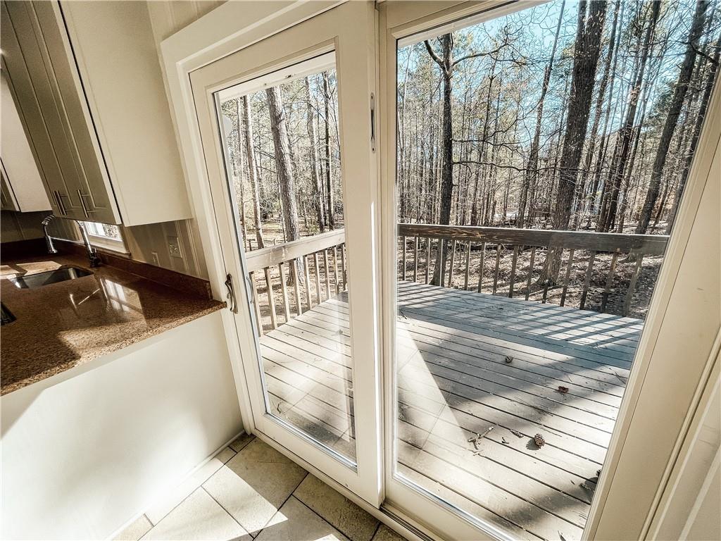 359 North Victoria Road Woodstock, GA 30189 - Photo 12 of 25