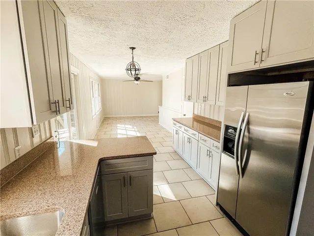 $2,400 | 359 North Victoria Road, Woodstock, GA 30189