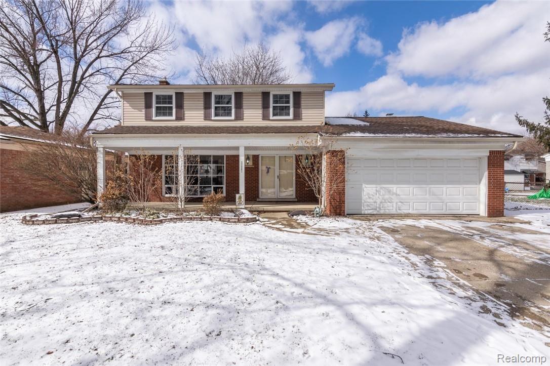32403 Woody Road Fraser, MI 48026 - Photo 1 of 28 02_DSC_3298_mls.jpg
