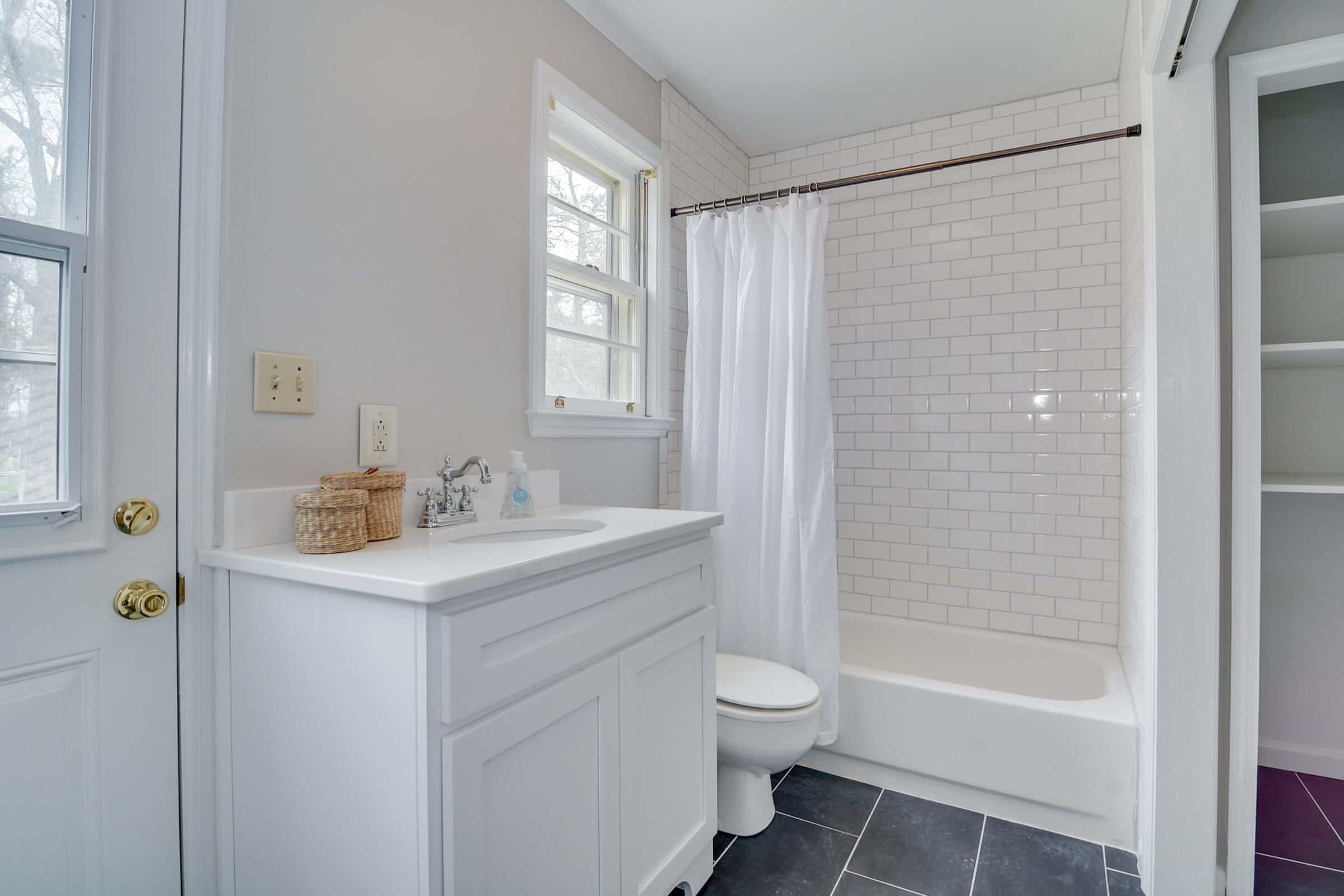 244 East Vineland Road Augusta, GA 30904 - Photo 11 of 12 244 E Vineland Rd-MHR-Jennifer Viger (5)