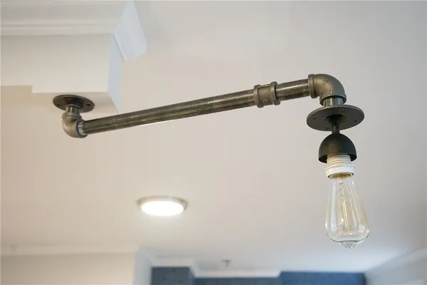 $2,600 | 603 Thames Street, Unit 1, Newport, RI 02840