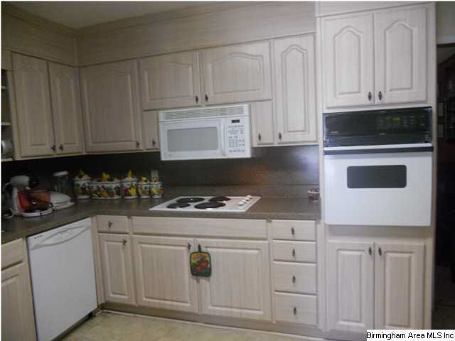 1521 Tomahawk Road Birmingham, AL 35214 - Photo 5 of 13