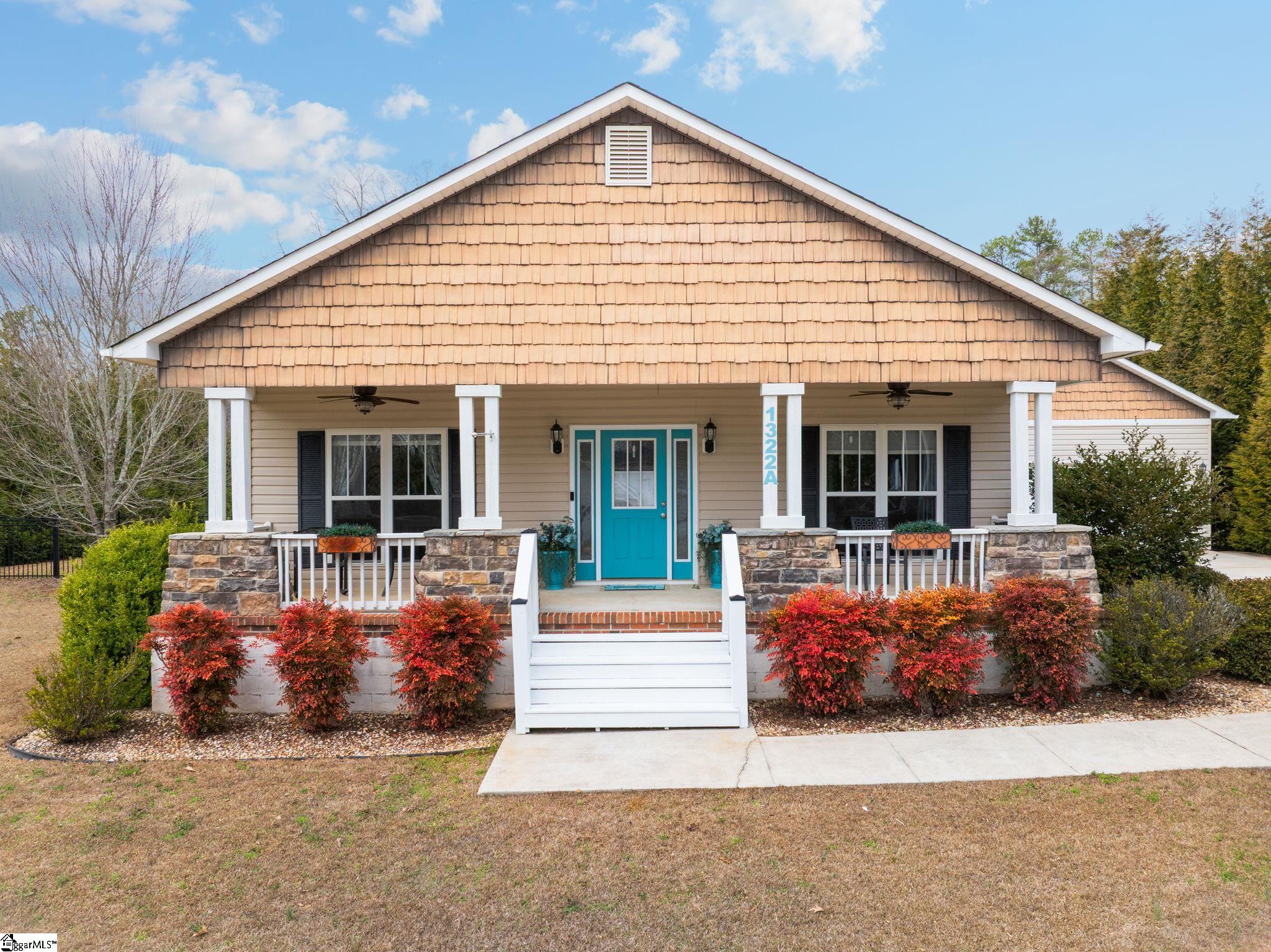 1322 A Shadow Lane Anderson, SC 29625 - Photo 2 of 43