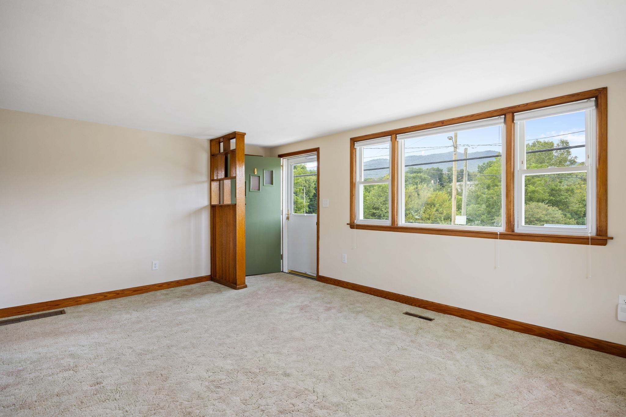 2015 Mountain Valley Road Keezletown, VA 22832 - Photo 12 of 27 Gallery Image 12