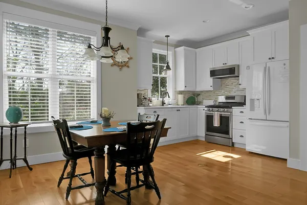 $3,000 | 1354 Bluebird Drive, Mount Pleasant, SC 29464