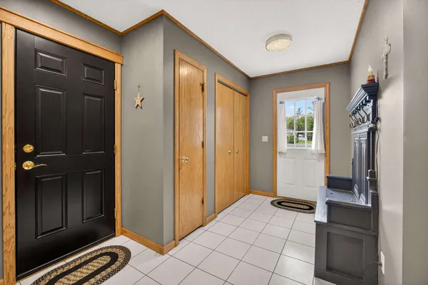 $512,000 | 14 Timberlane Drive, Geneseo, IL 61254