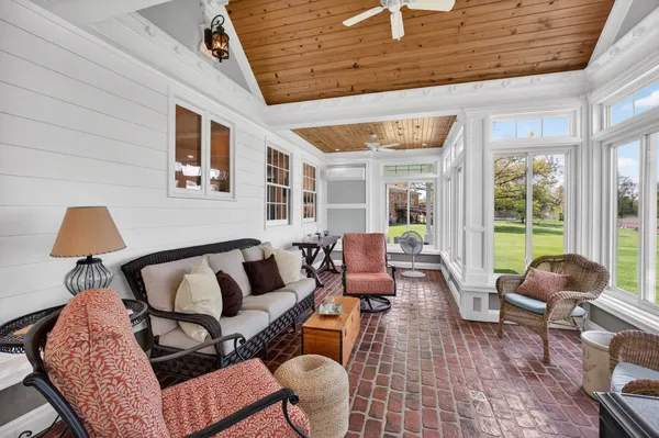 $512,000 | 14 Timberlane Drive, Geneseo, IL 61254