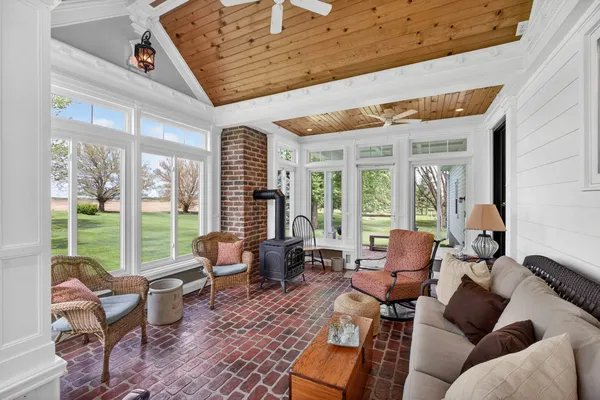 $512,000 | 14 Timberlane Drive, Geneseo, IL 61254