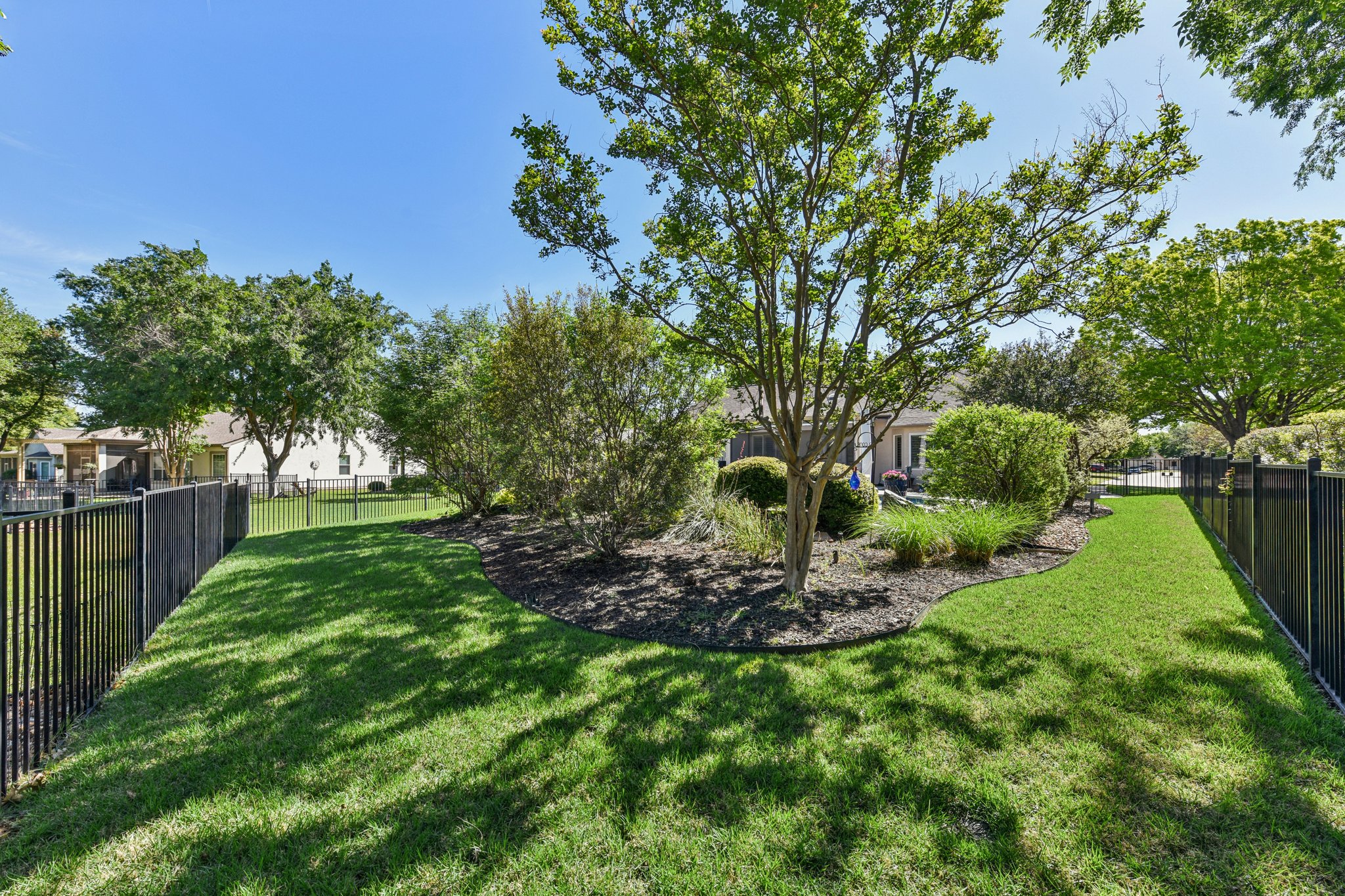 200 Scurry Pass Georgetown, TX 78633 - Photo 36 of 40