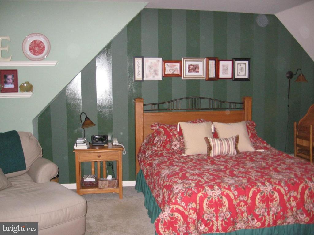 15 Strawberry Lane Lititz, PA 17543 - Photo 9 of 9 Gallery Image 9