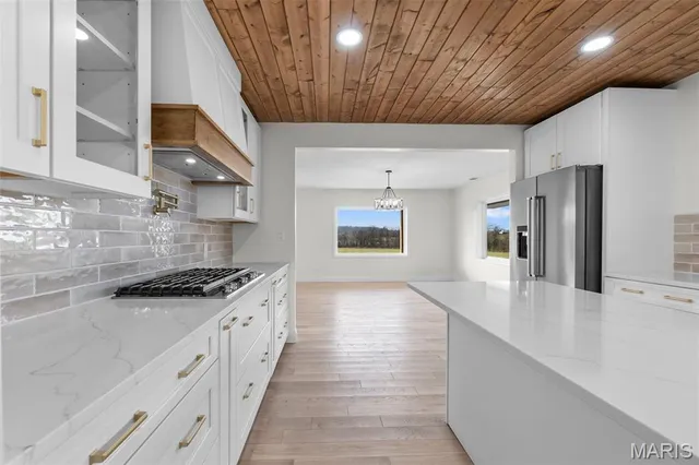 $725,000 | 6076 County Road 439, Jackson, MO 63755