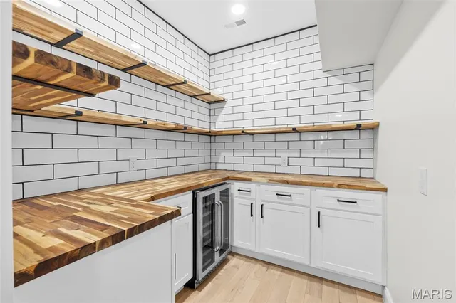 $725,000 | 6076 County Road 439, Jackson, MO 63755