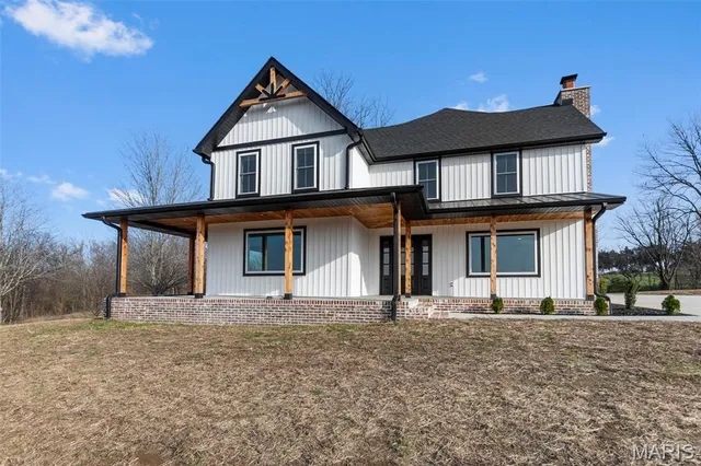 $725,000 | 6076 County Road 439, Jackson, MO 63755