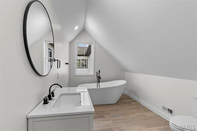 $725,000 | 6076 County Road 439, Jackson, MO 63755