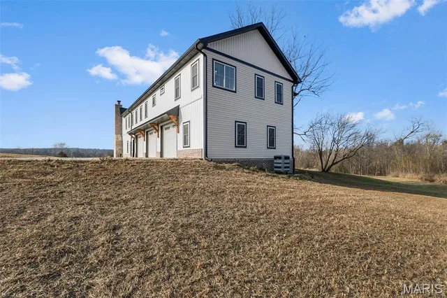 $725,000 | 6076 County Road 439, Jackson, MO 63755