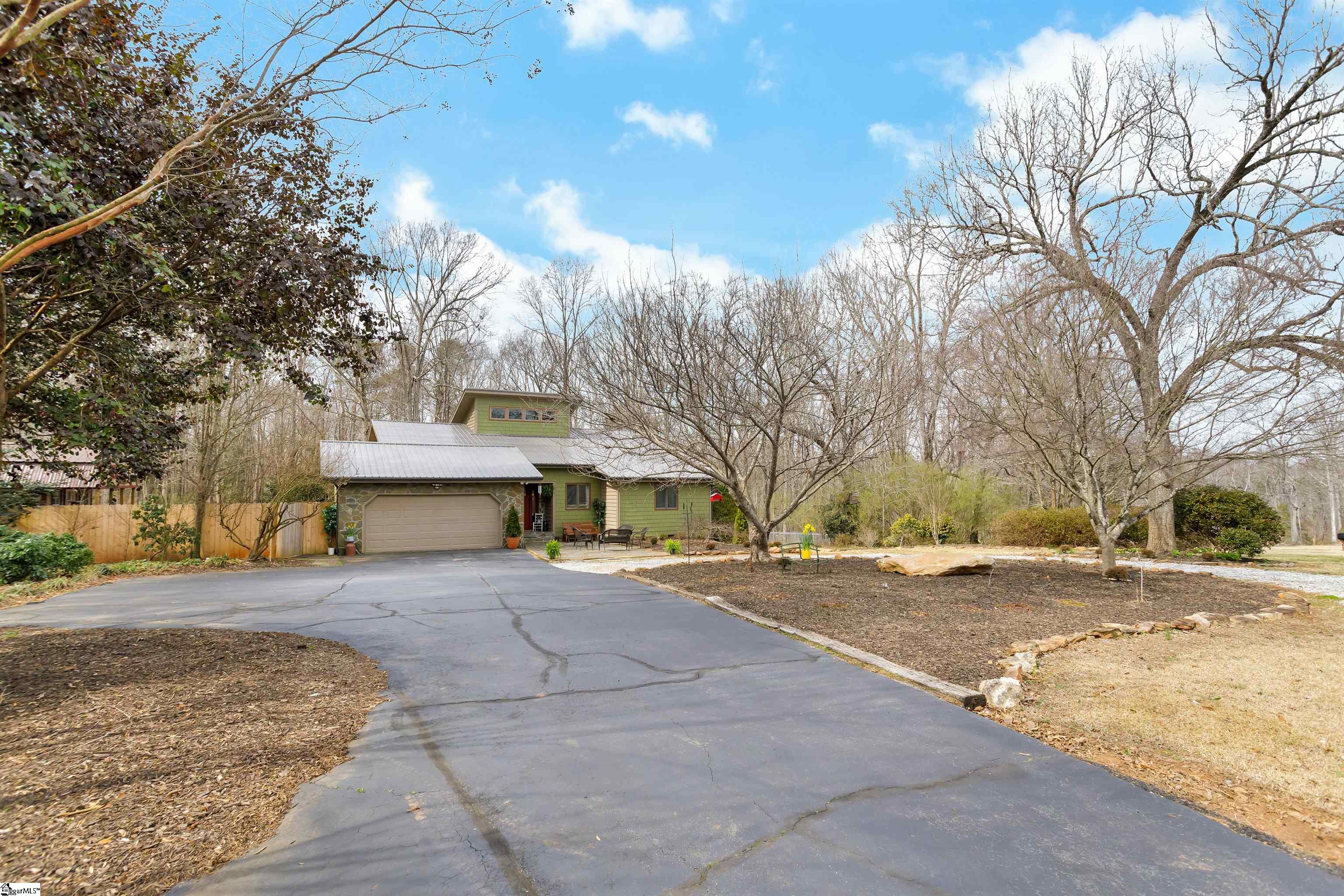 4001 Sandy Flat Road Greenville, SC 29609 - Photo 34 of 36 Gallery Image 34